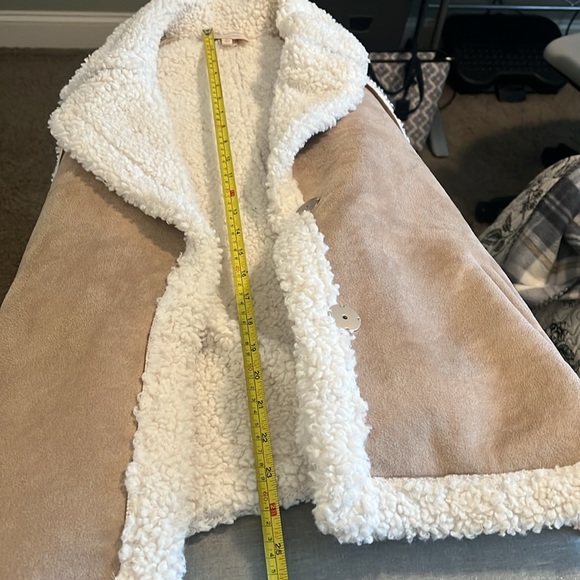 Faux suede Sherpa jacket - Picture 10 of 11